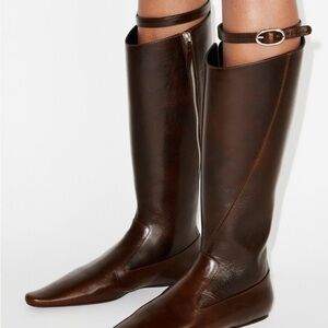 Tory Burch NEW in box Twisted Riding Boot Bark Brown, Size 7